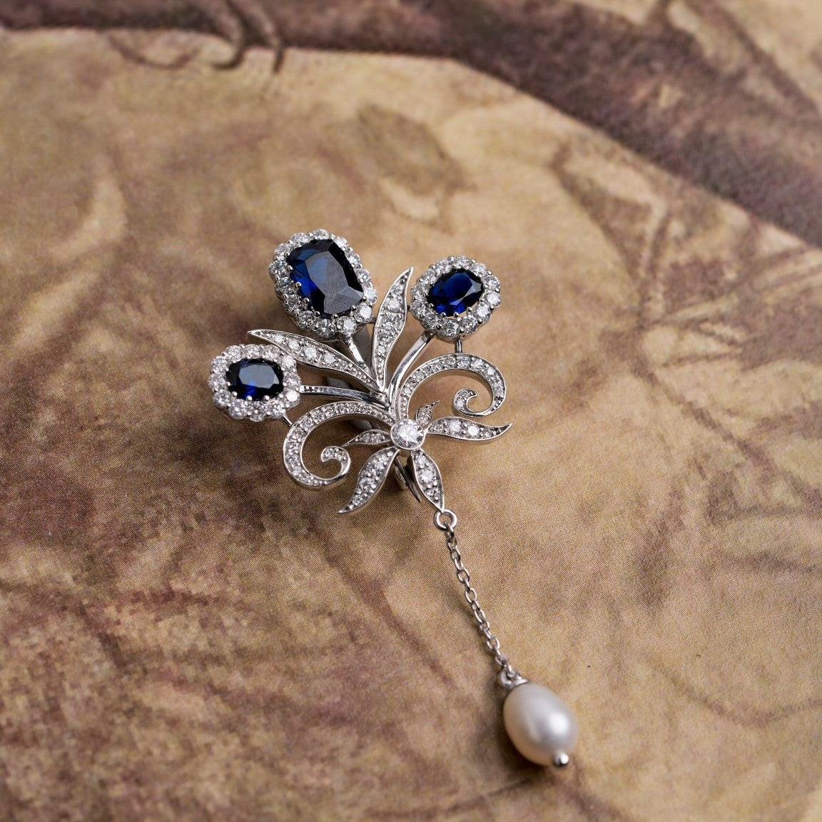 Blue Orchid Pearl Brooch