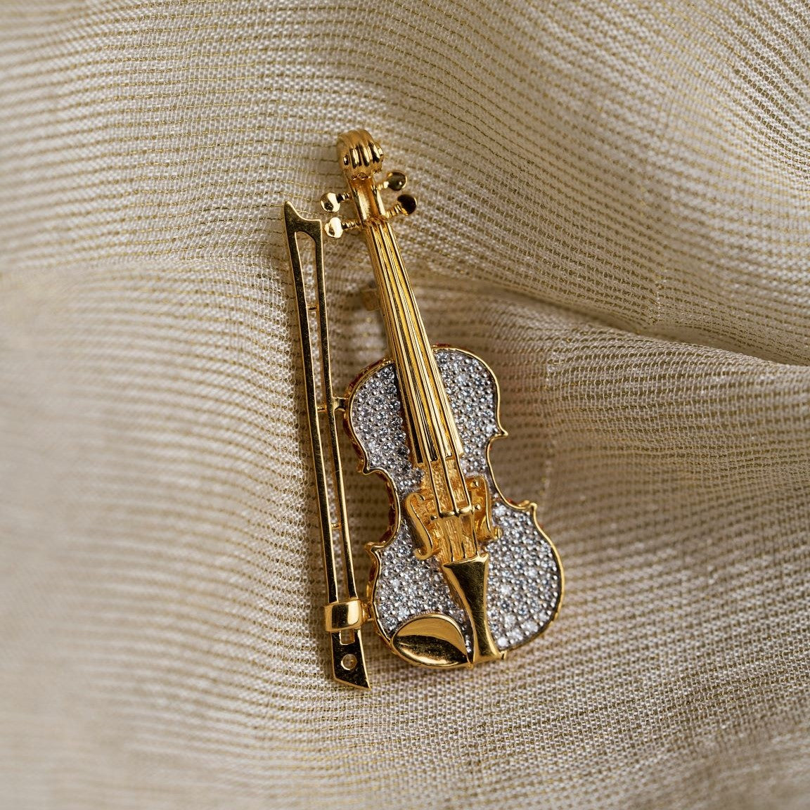 Maestro Violin Brooch