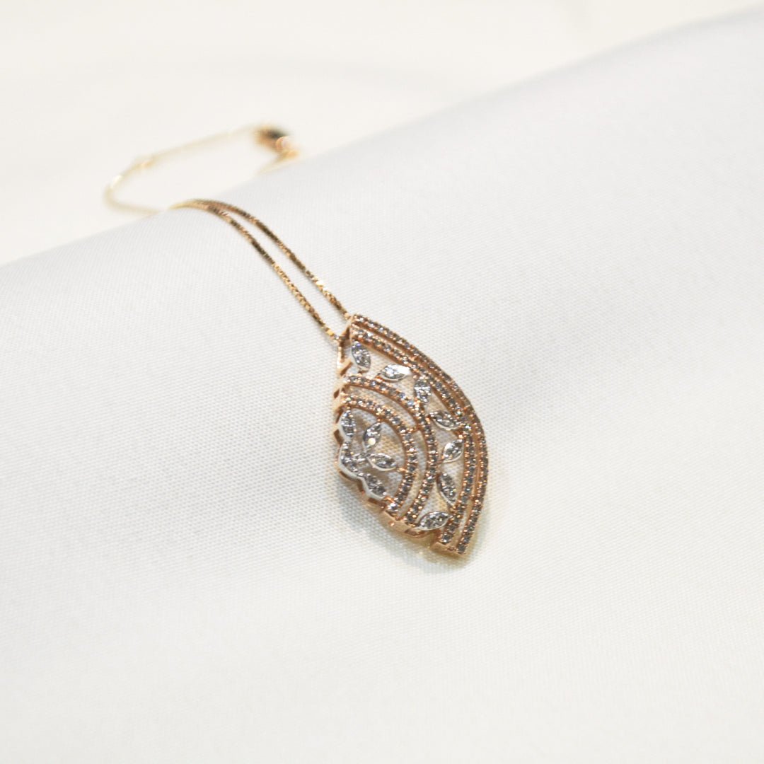 Cater Diamond Pendant - zivar.in