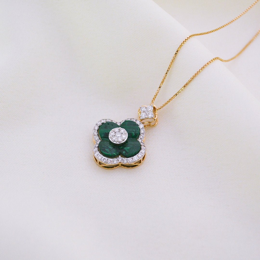 Clover Diamond Pendant - zivar.in