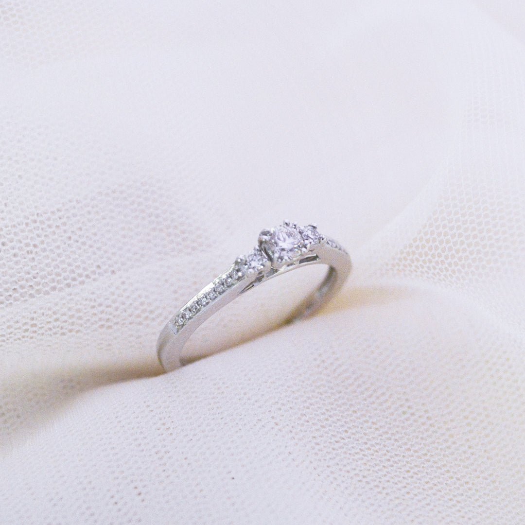 Juliet Diamond Ring –