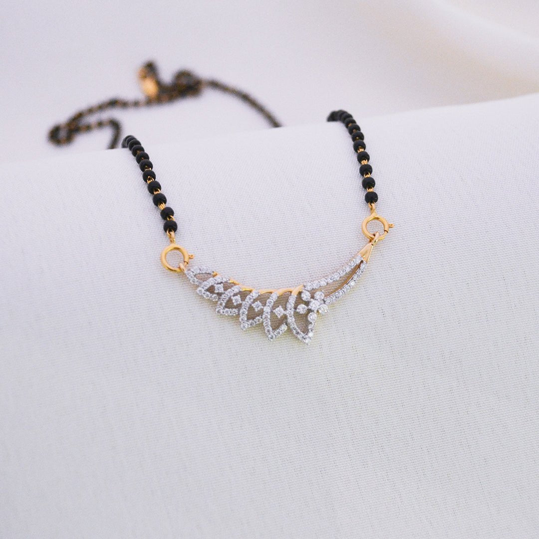 Kavya Diamond Mangalsutra - zivar.in