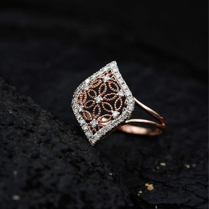 Swona Diamond Ring