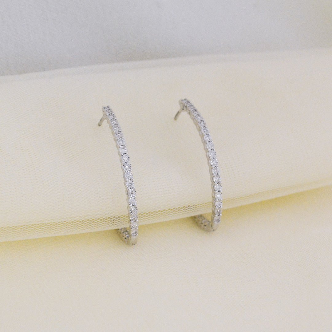 Raahi Diamond Earrings - zivar.in