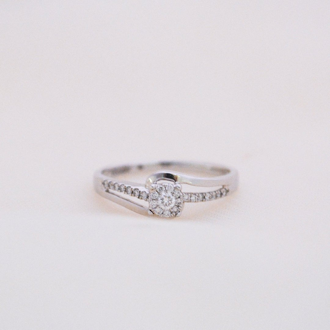 Rive Diamond Ring - zivar.in