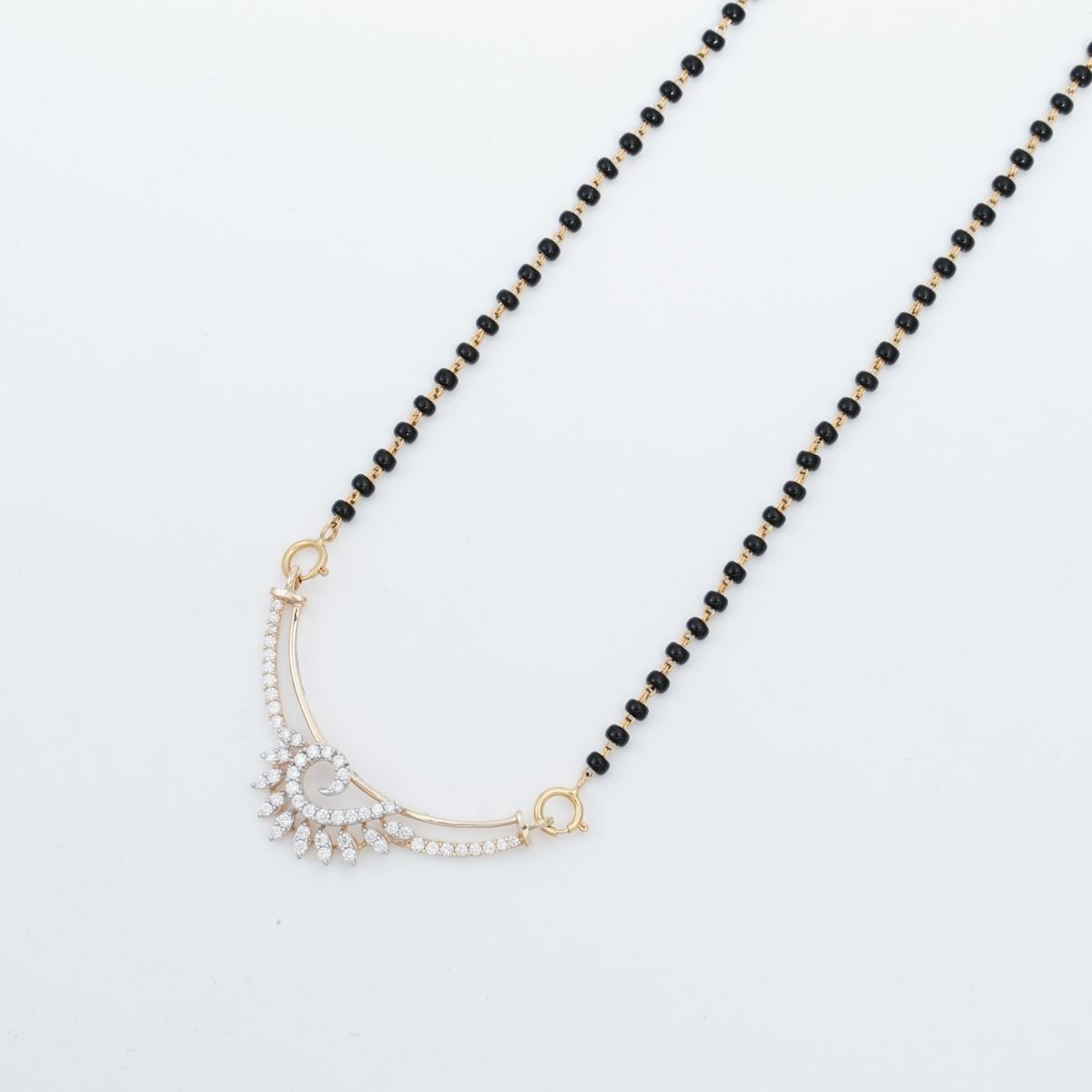 18KT Yellow Gold Diamond Mangalsutra with 0.45 Carat VS GH Certified Diamonds - zivar.in