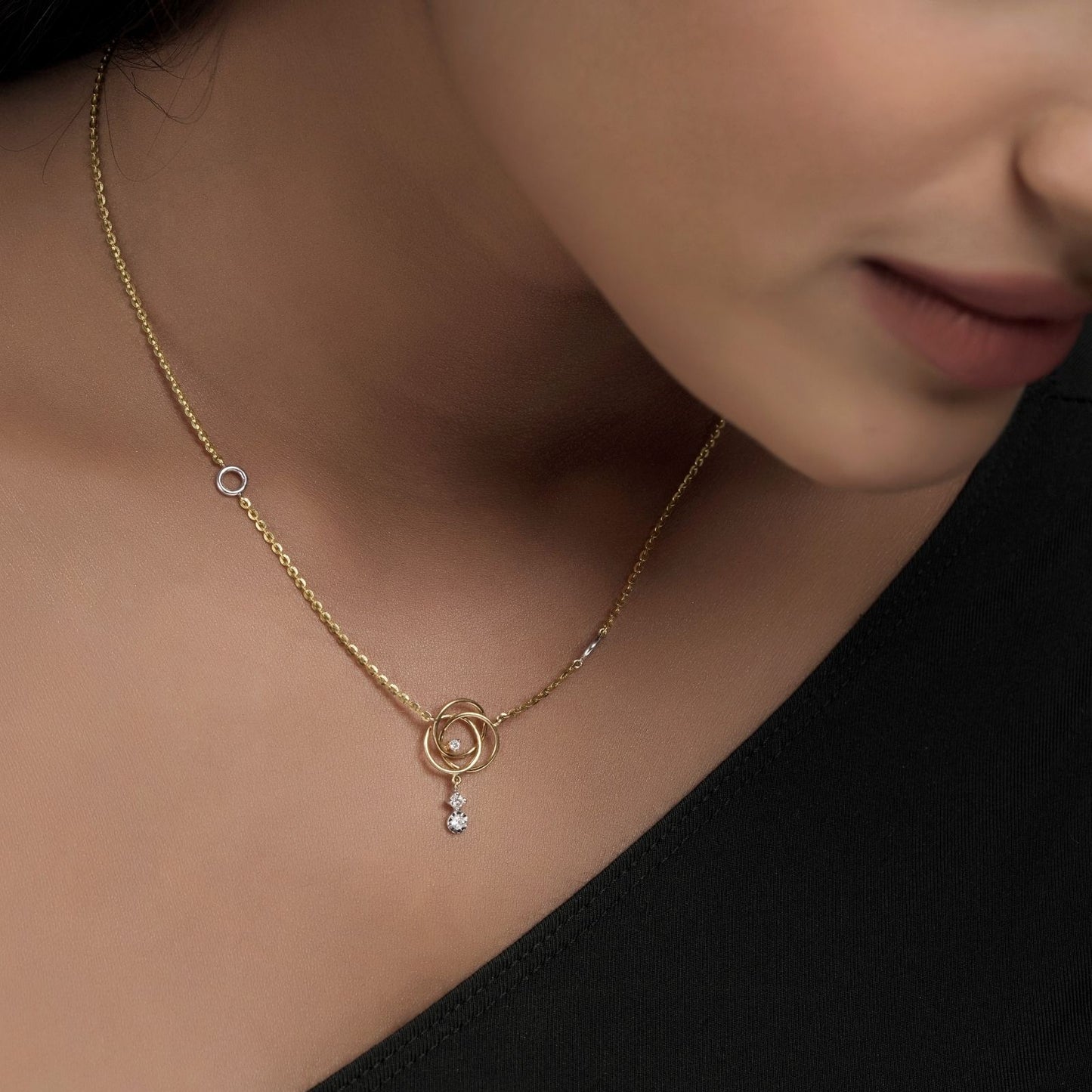 Farah Diamond Neckpiece - zivar.co