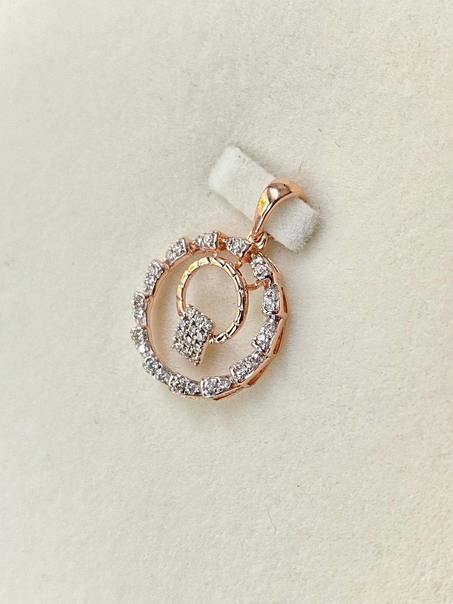 Jacey Diamond Pendant - zivar.in