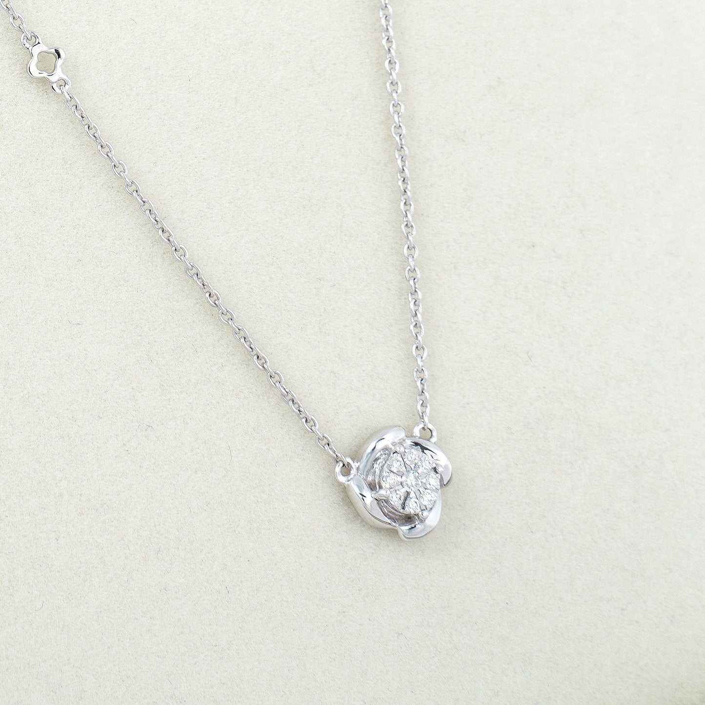 Liliane Diamond Neckpiece - zivar.co