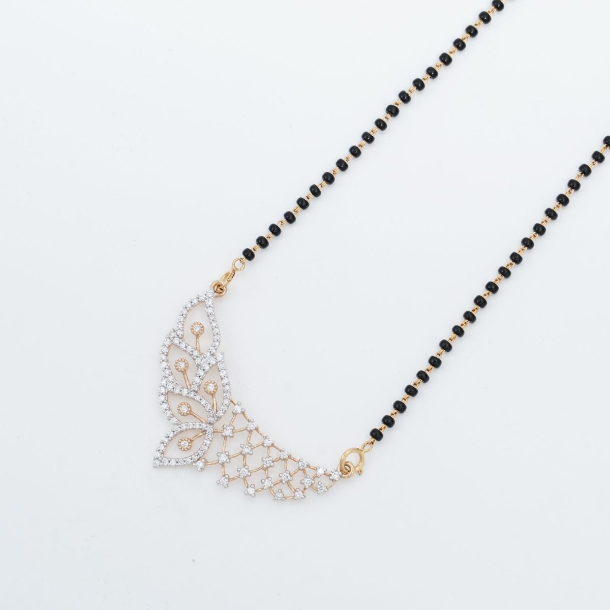 18KT Yellow Gold Diamond Mangalsutra with 0.79 Carat Round VS GH Certified Diamonds - Zivar.in