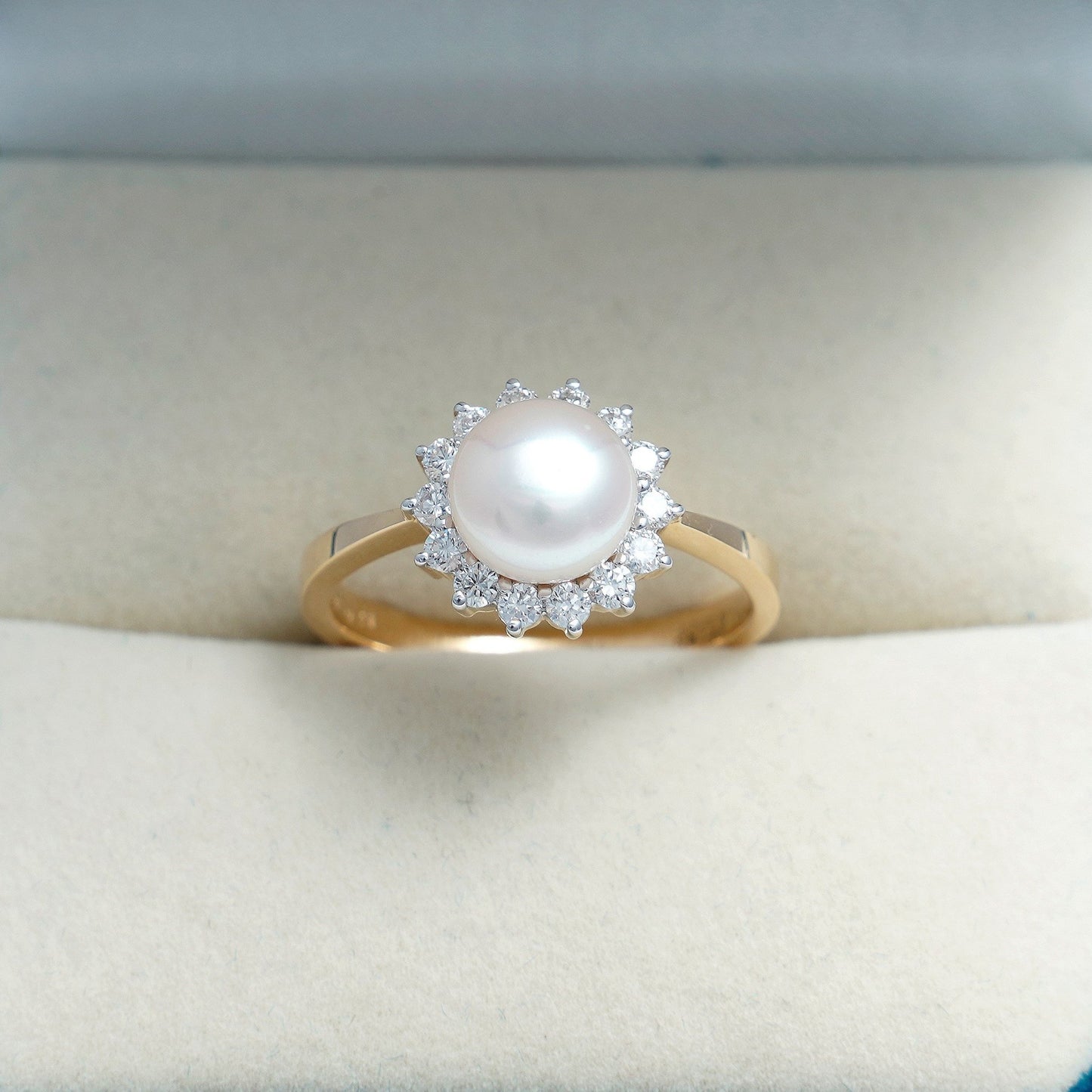 Nia Pearl Diamond Ring - zivar.co