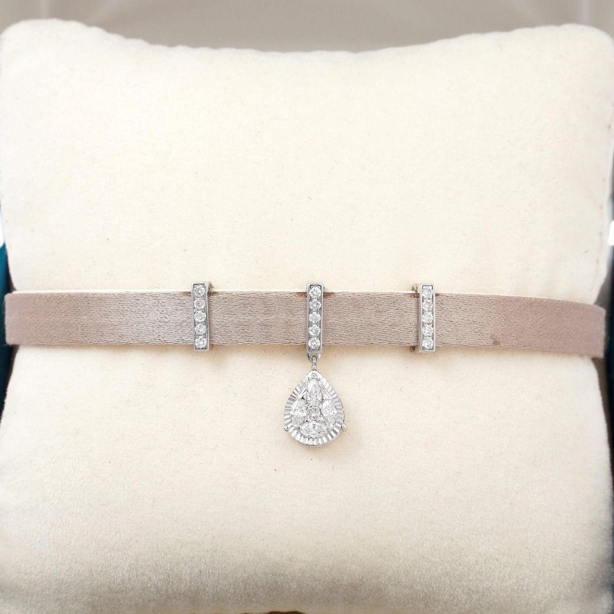 PEYA DIAMOND BRACELET - zivar.in