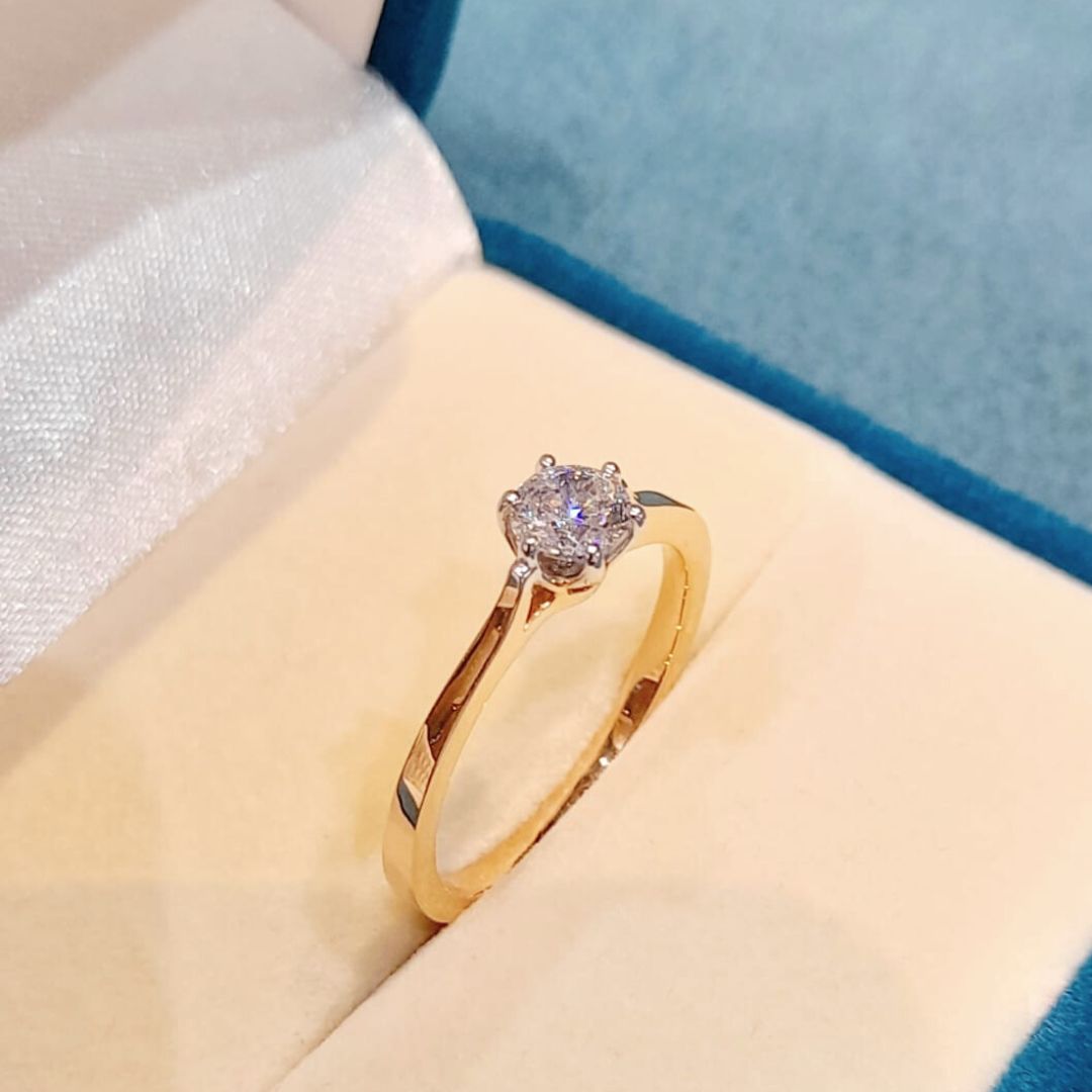 Sally Diamond Ring - zivar.in