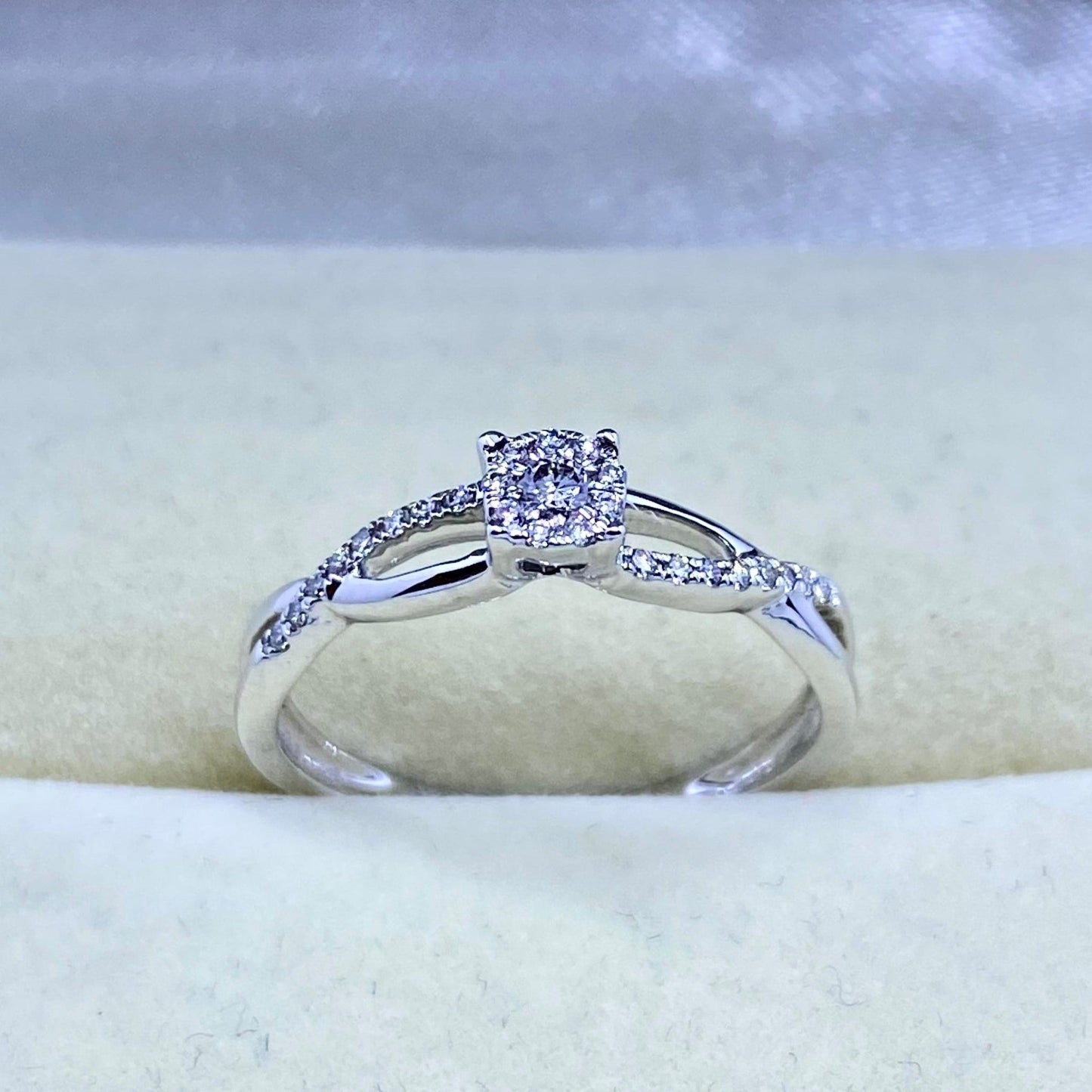 Stevie Diamond Ring - zivar.in