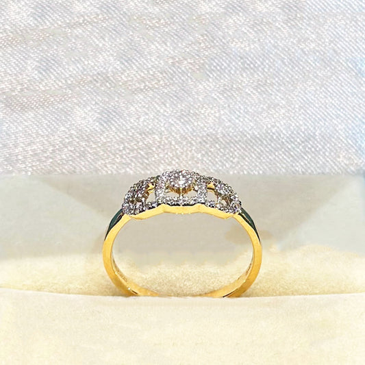 Helen Diamond Ring