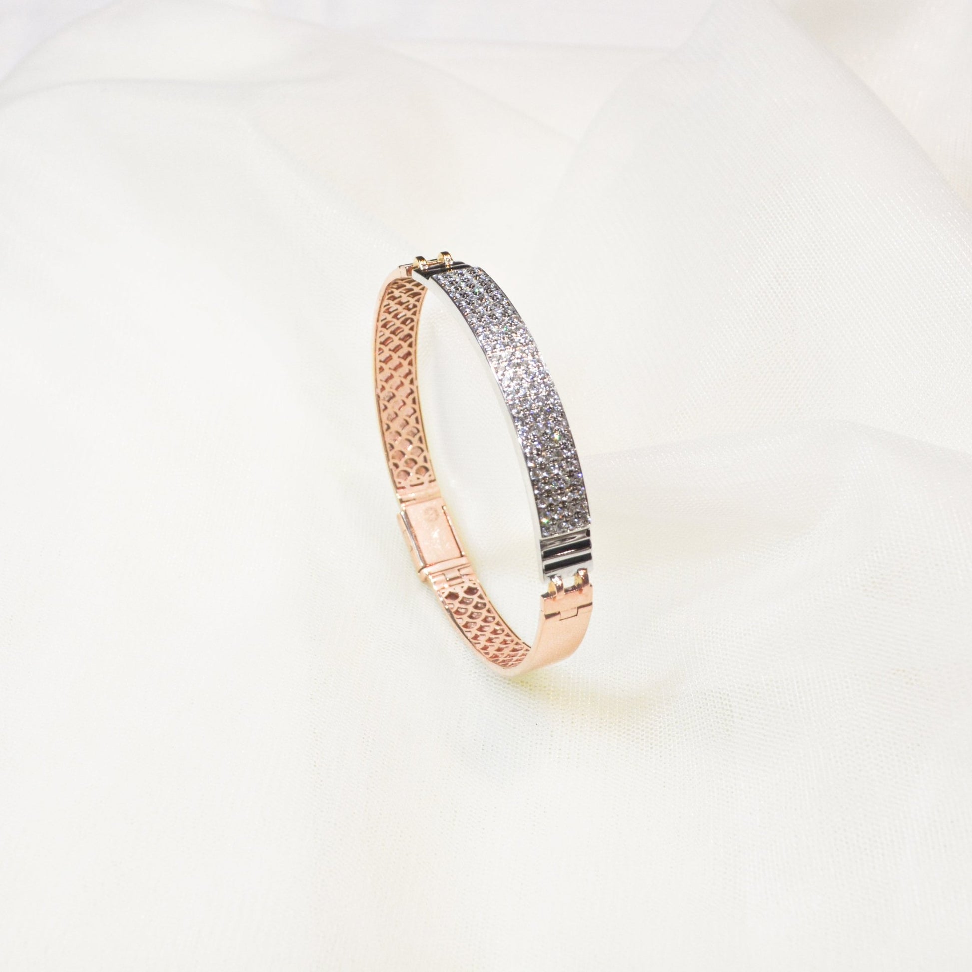 Martin Diamond Bracelet - zivar.in