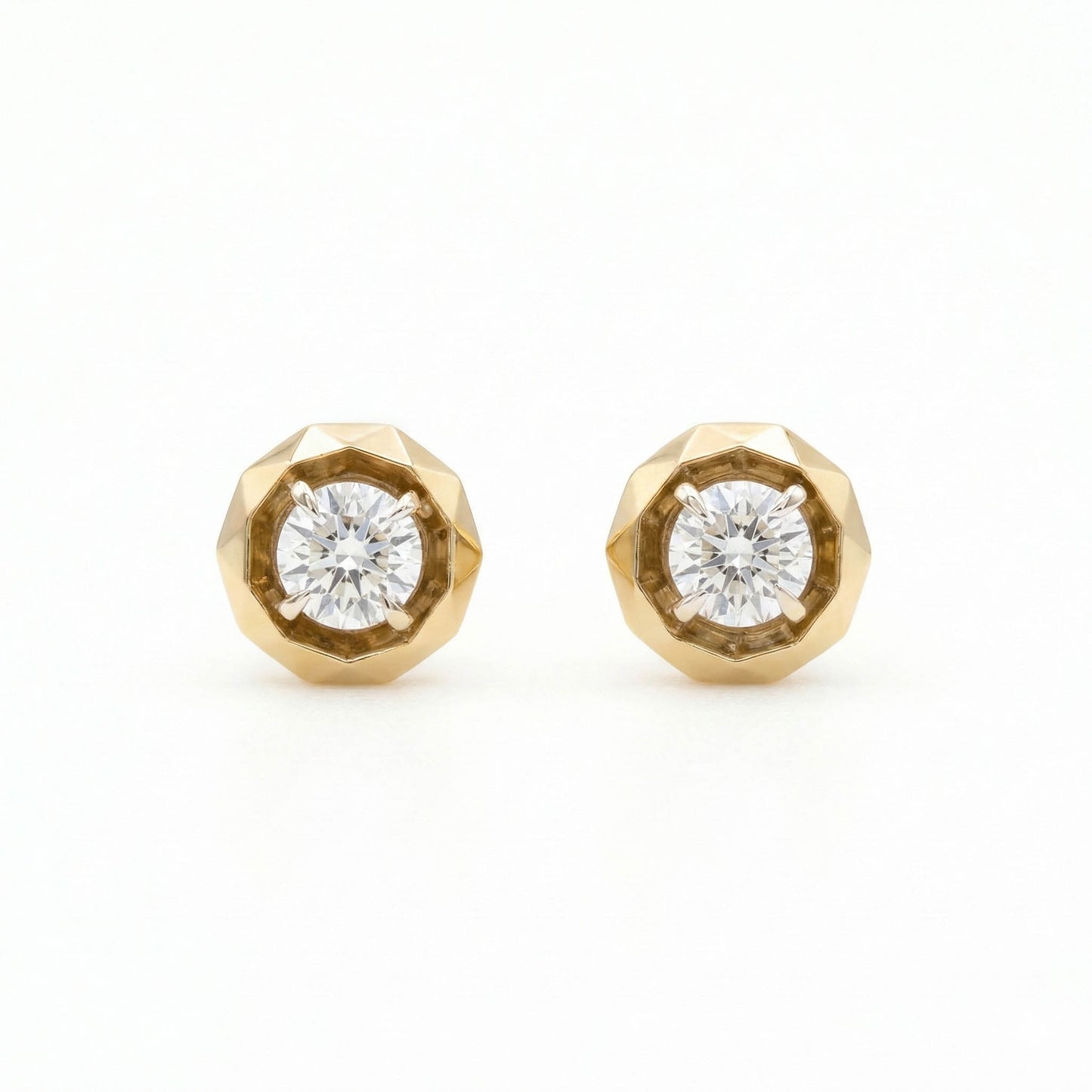 Round Diamond Solitaire Earrings