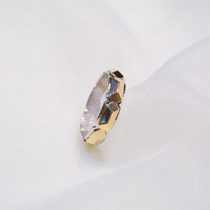 Tulip Gold Ring - zivar.in