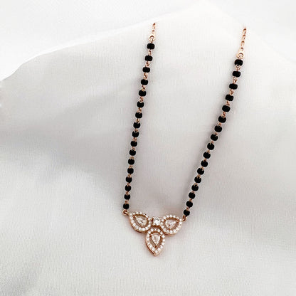 Valentina Diamond Mangalsutra - zivar.in