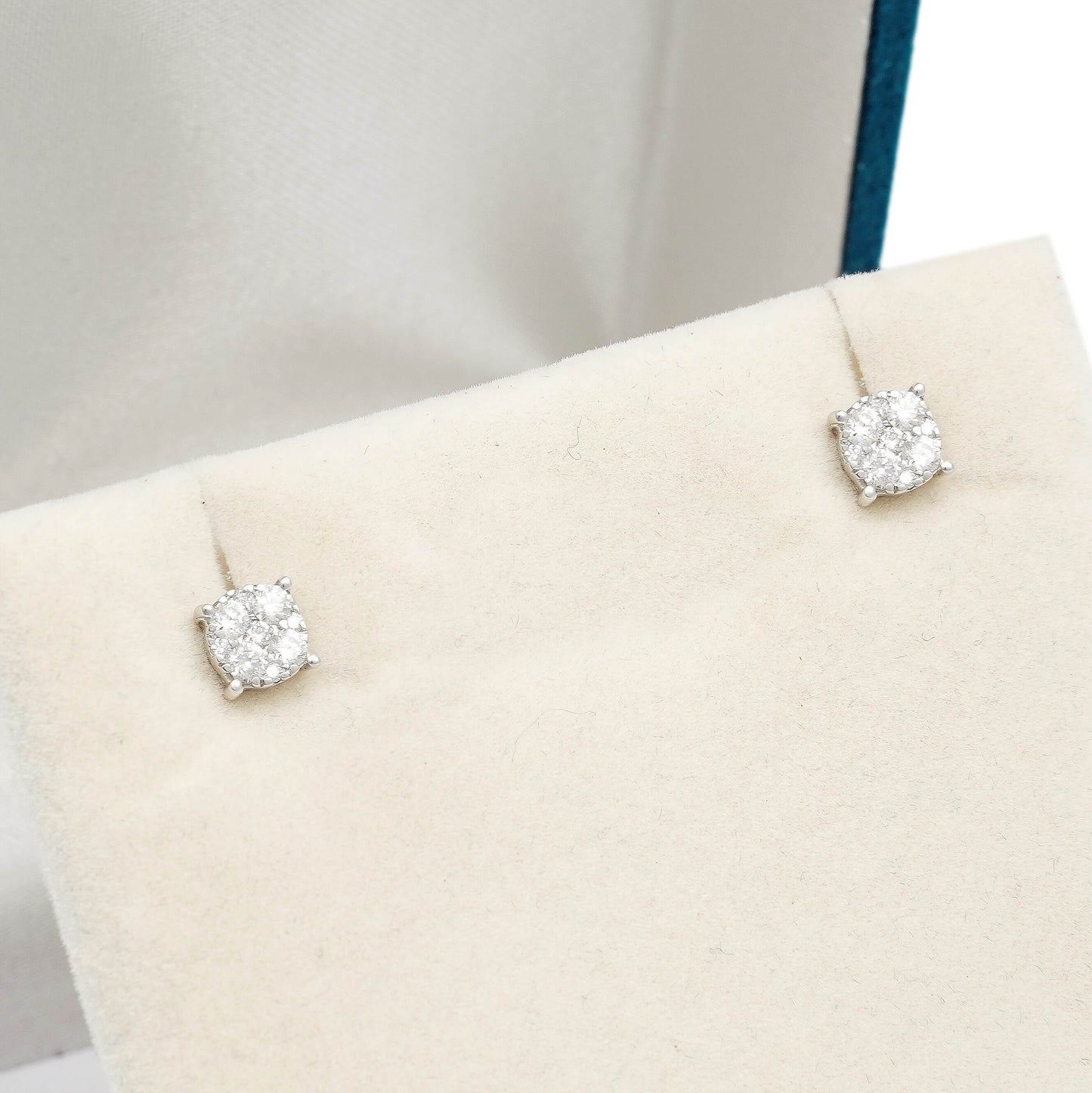 Julie Diamond Earring