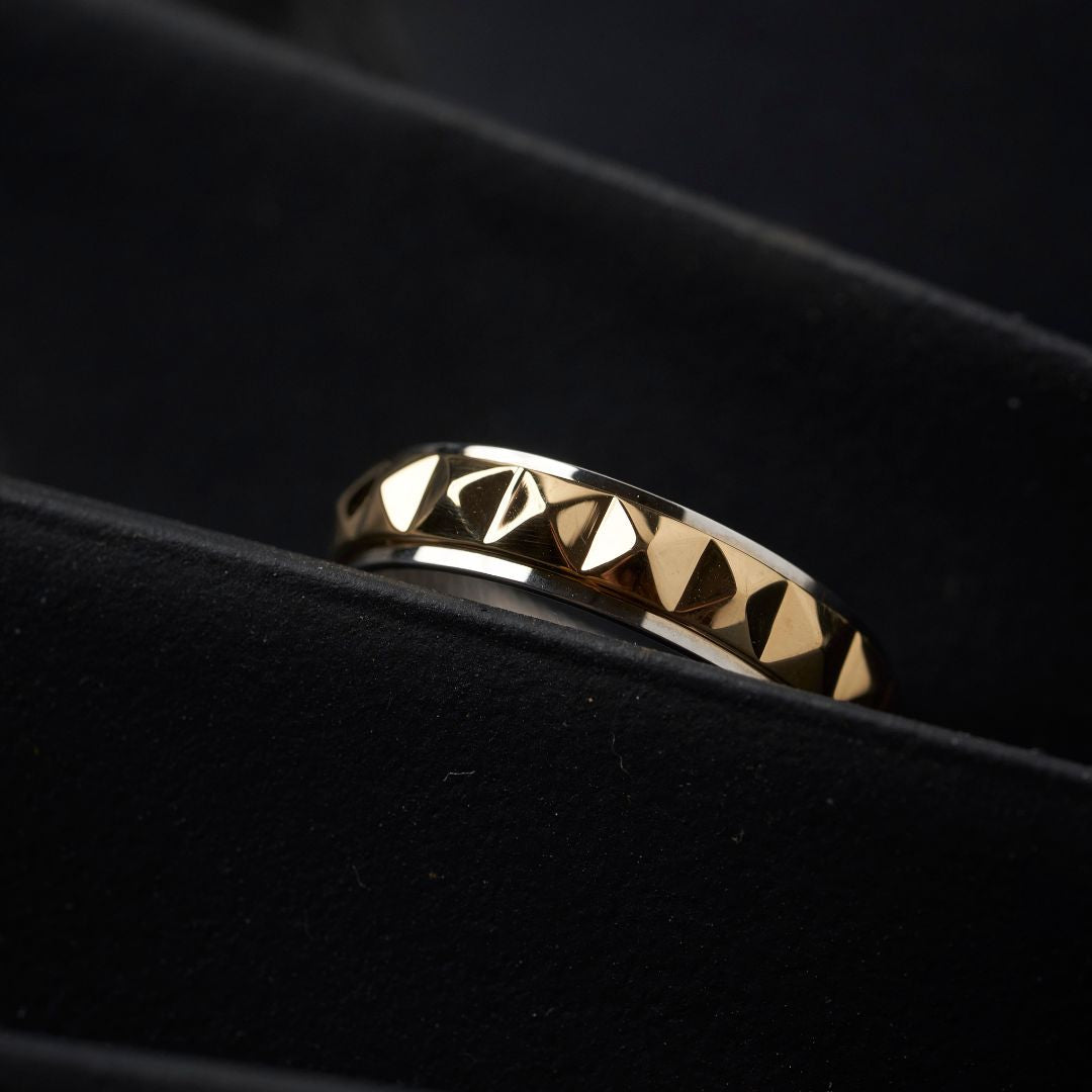 Anemone Gold Ring - zivar.in