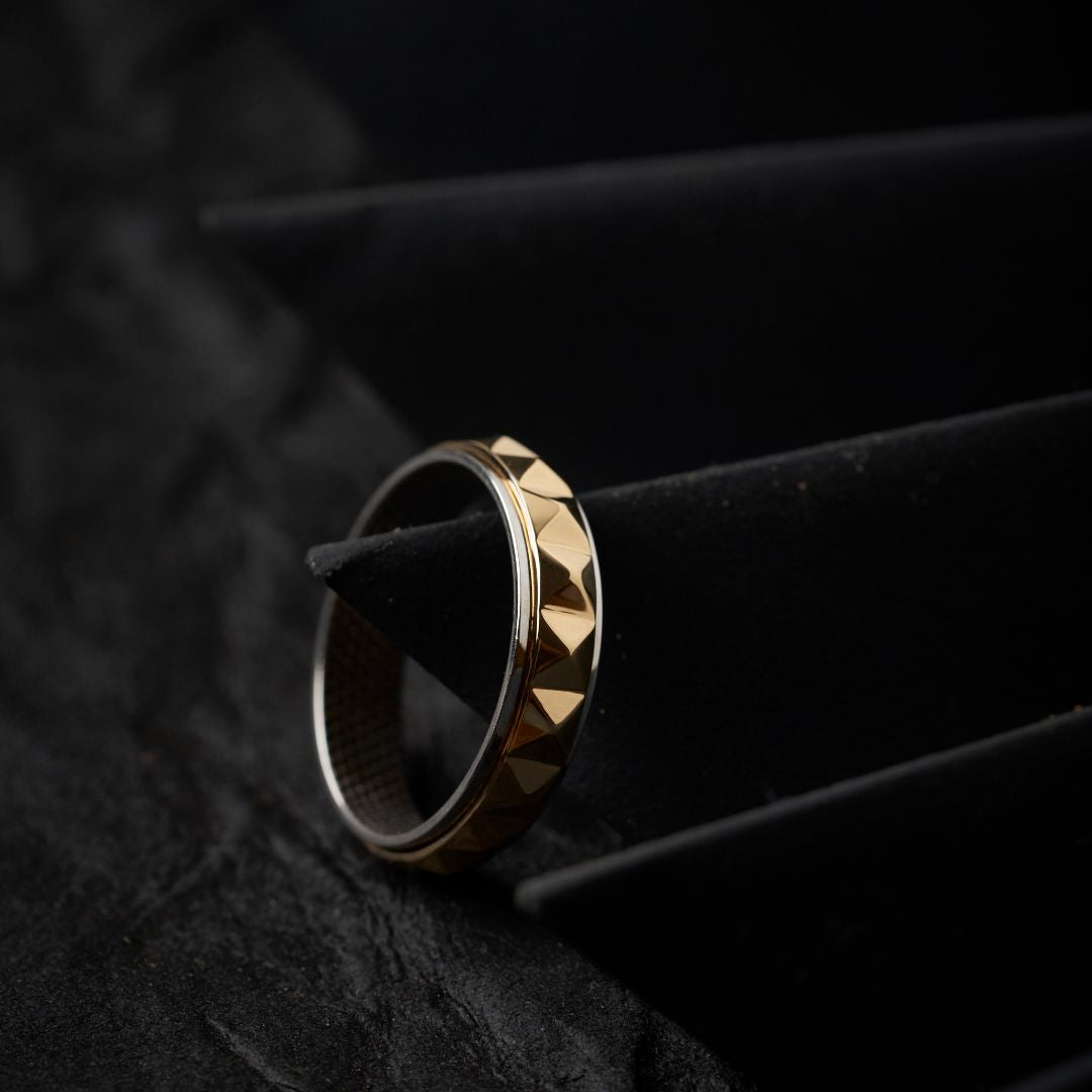Anemone Gold Ring - zivar.in