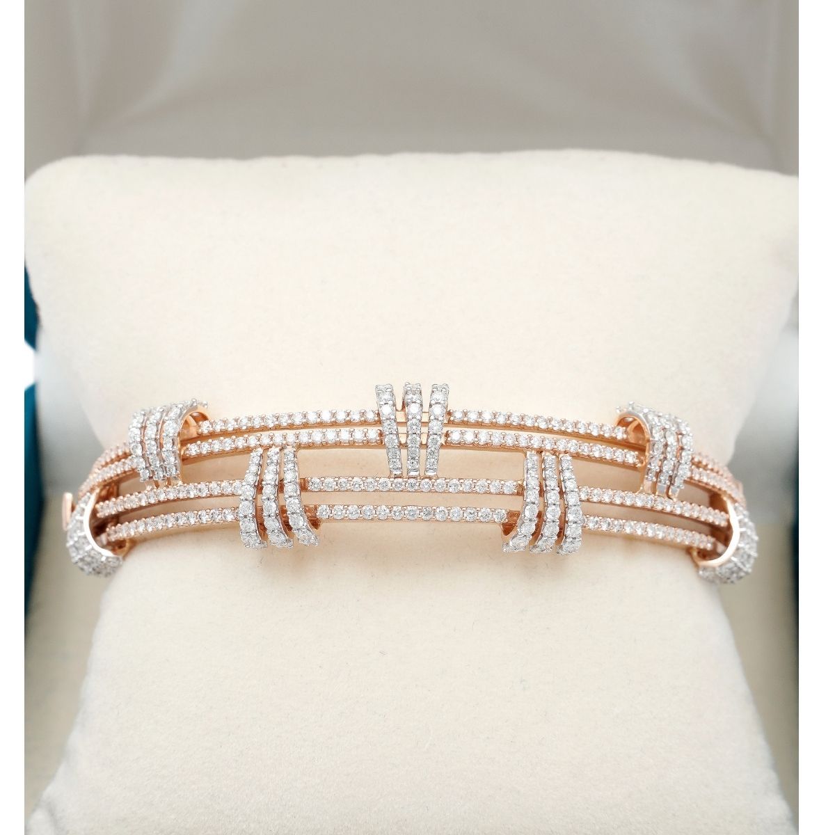 ANIYA DIAMOND BRACELET - zivar.co