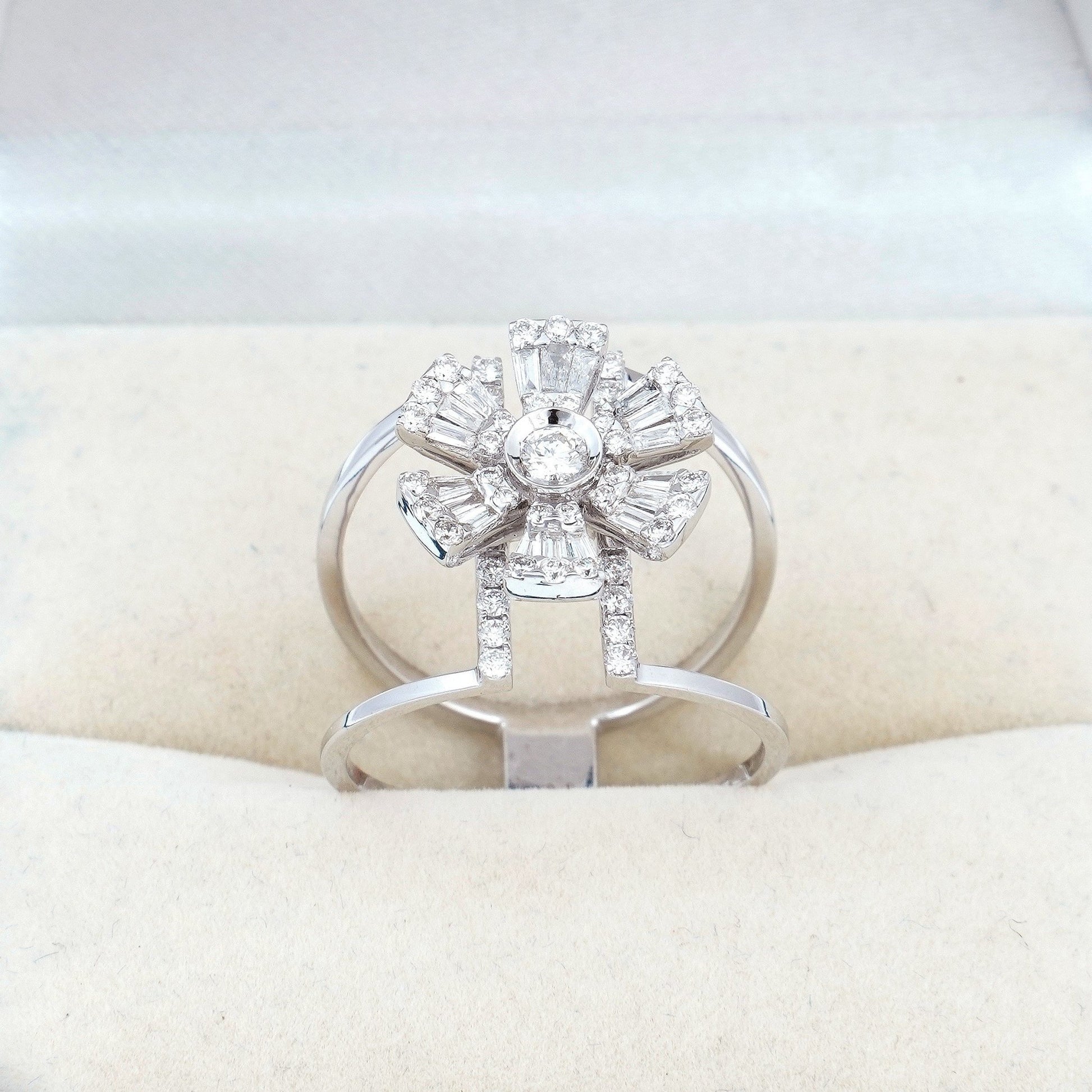 Aspen Diamond Ring - zivar.co