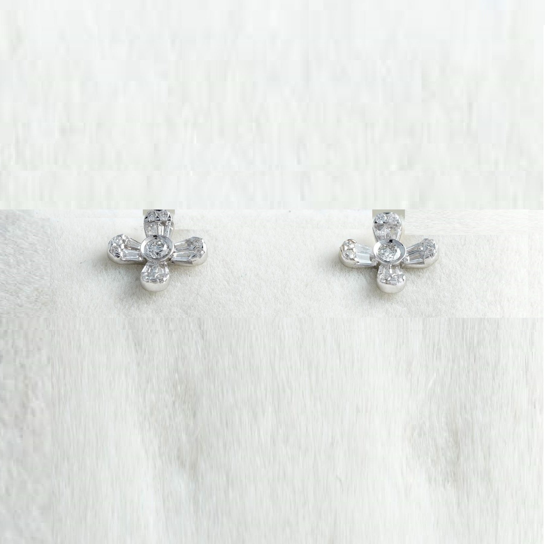 Crystal Diamond Earring - zivar.co