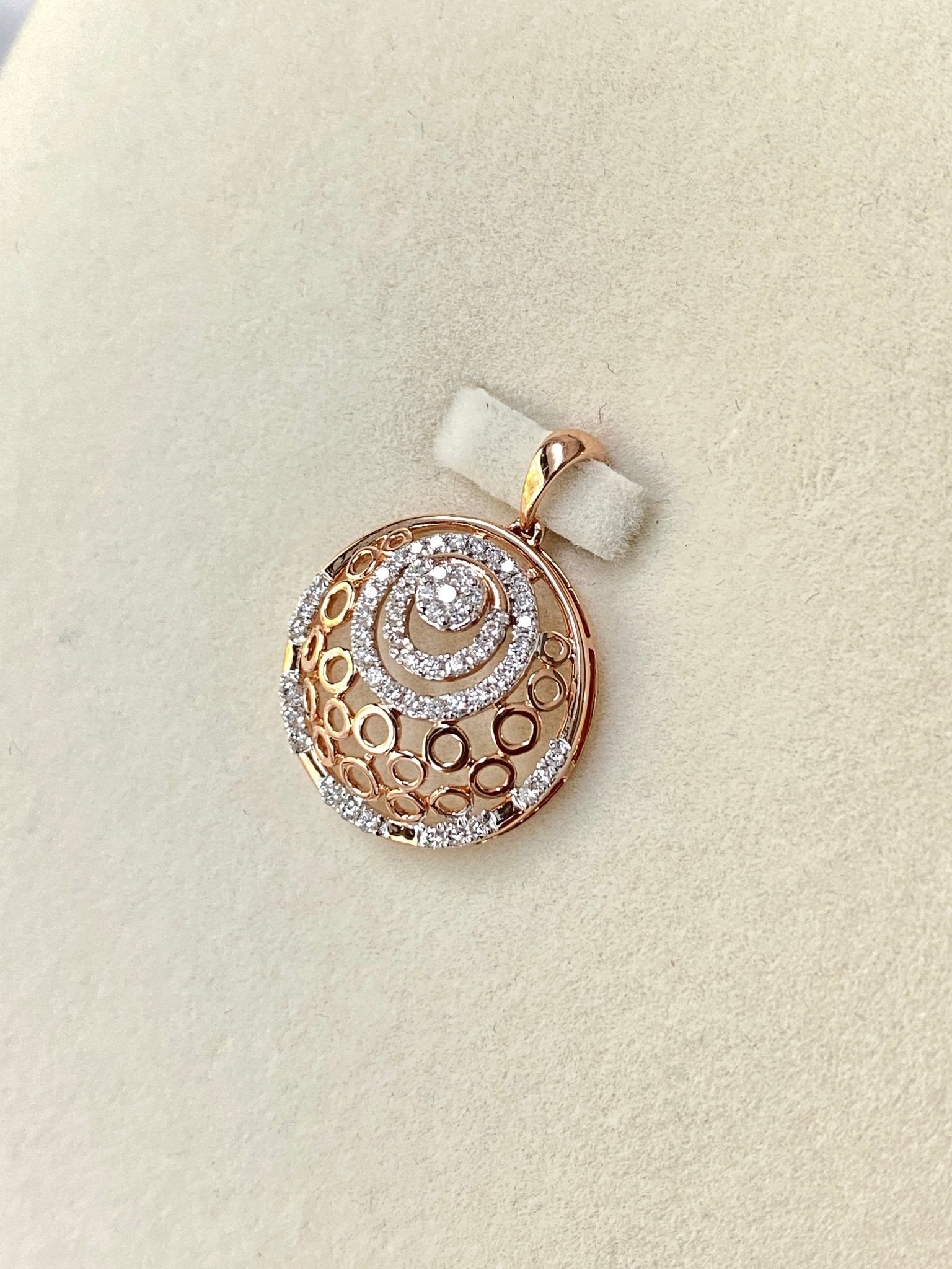 Deena Diamond Pendant - zivar.in