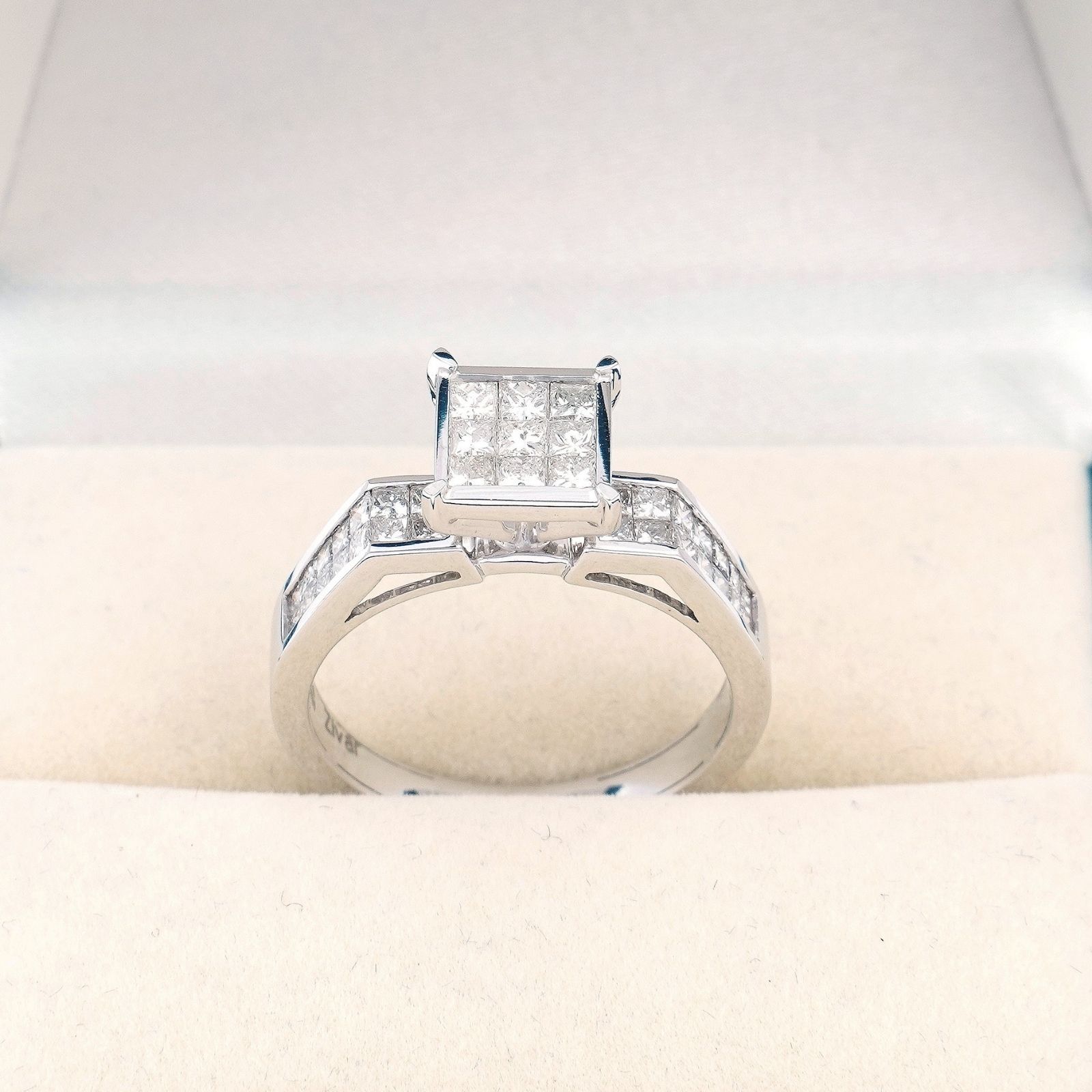 Lexi Diamond Ring - zivar.co