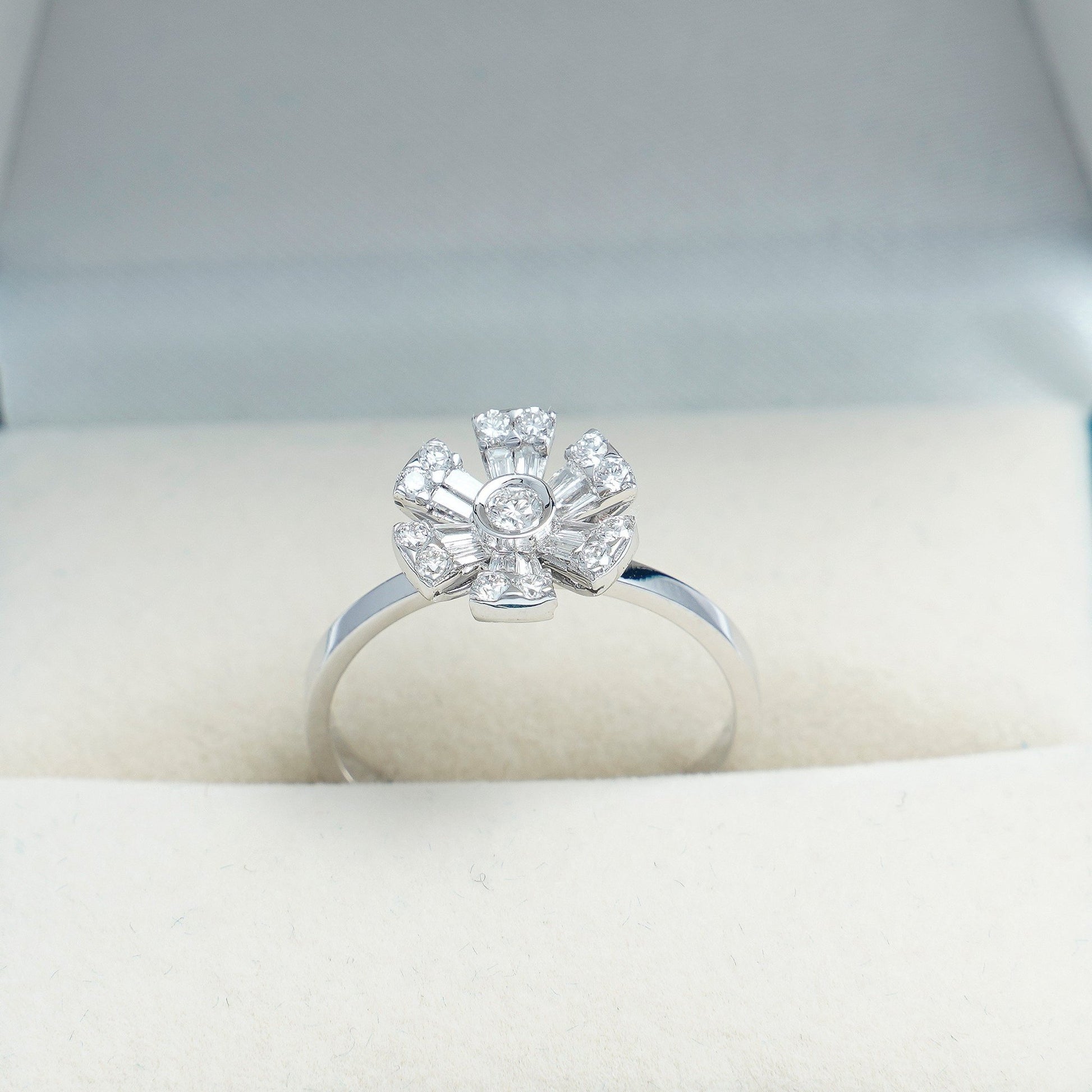 Miley Diamond Ring - zivar.co