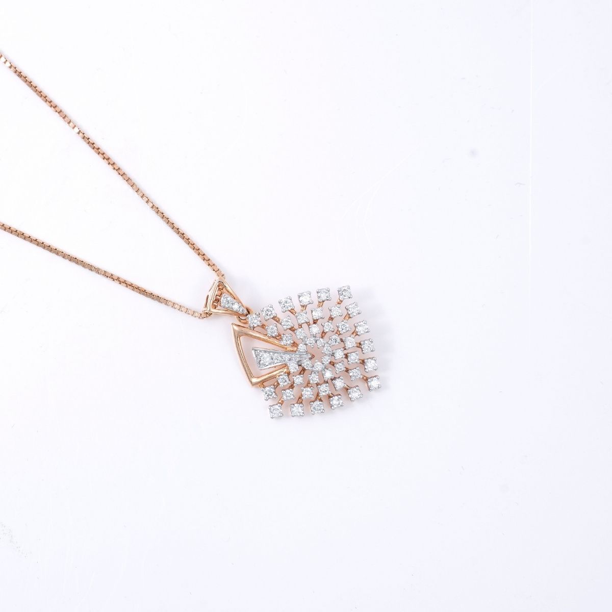 YARA DIAMOND PENDANT - zivar.co